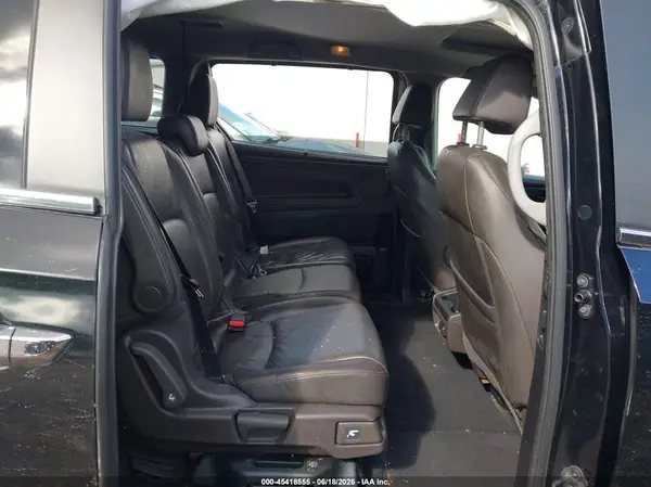 5FNRL6H72JB082660 2018 HONDA ODYSSEY - Image 8