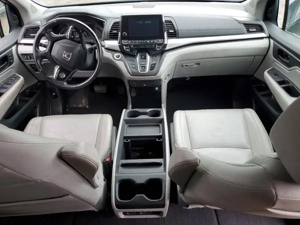 5FNRL6H72JB090175 2018 HONDA ODYSSEY - Image 8