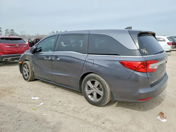 5FNRL6H72JB091102 2018 HONDA ODYSSEY - Image 2
