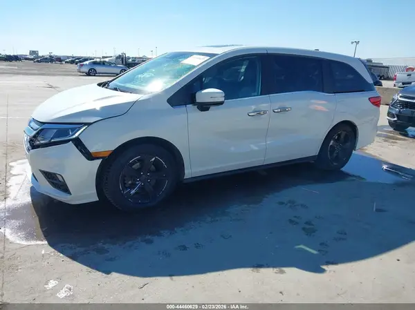 5FNRL6H72JB095442 2018 HONDA ODYSSEY - Image 2