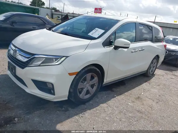 5FNRL6H72JB099393 2018 HONDA ODYSSEY - Image 2
