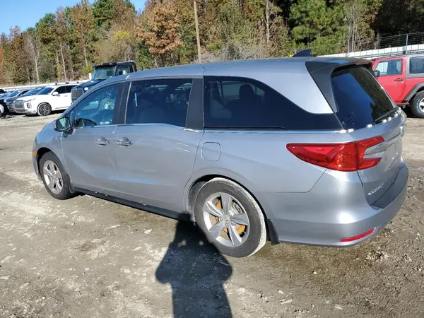 5FNRL6H72JB109680 2018 HONDA ODYSSEY - Image 2