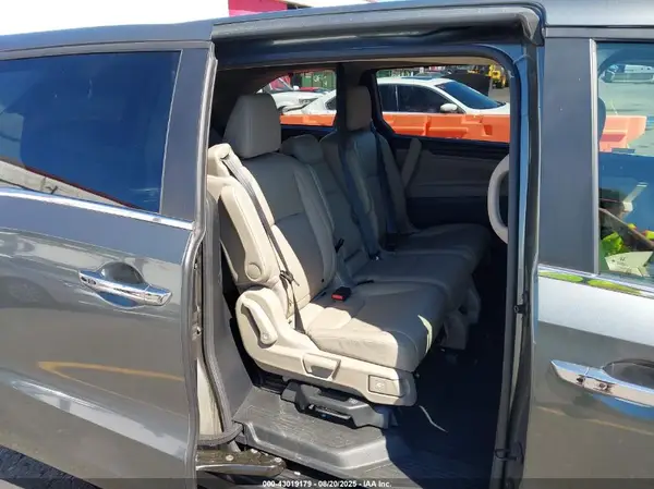 5FNRL6H72KB011248 2019 HONDA ODYSSEY - Image 8