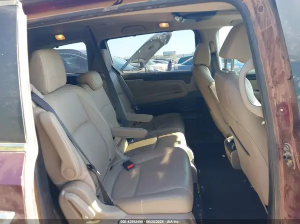 5FNRL6H72KB026008 2019 HONDA ODYSSEY - Image 8