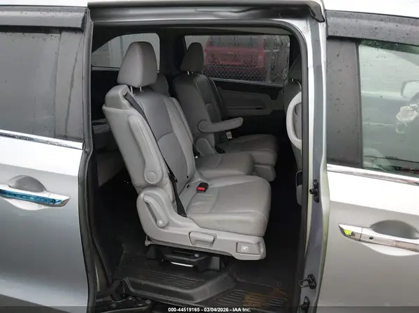 5FNRL6H72KB027482 2019 HONDA ODYSSEY - Image 8