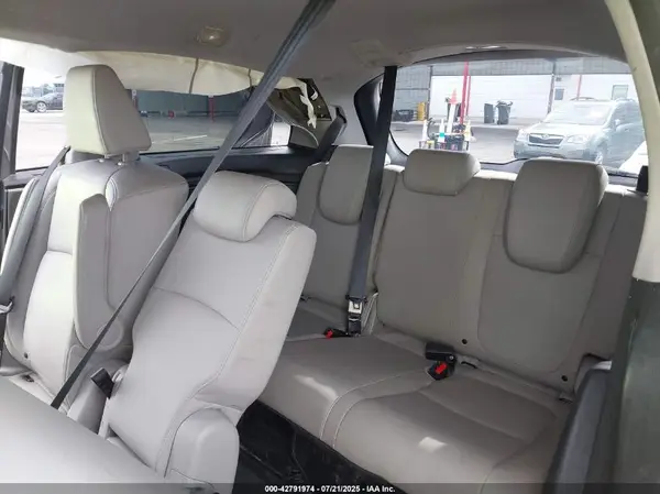 5FNRL6H72KB088606 2019 HONDA ODYSSEY - Image 8