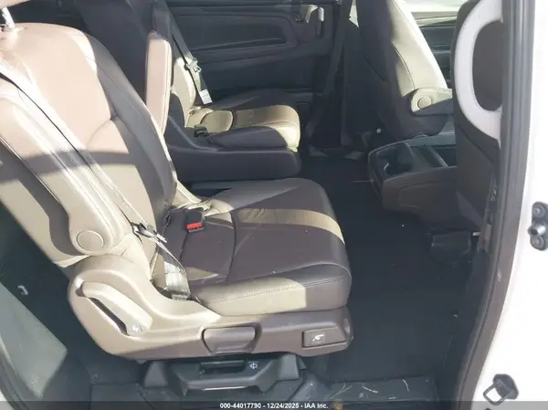 5FNRL6H72KB088704 2019 HONDA ODYSSEY - Image 8