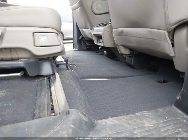5FNRL6H72KB125377 2019 HONDA ODYSSEY - Image 8