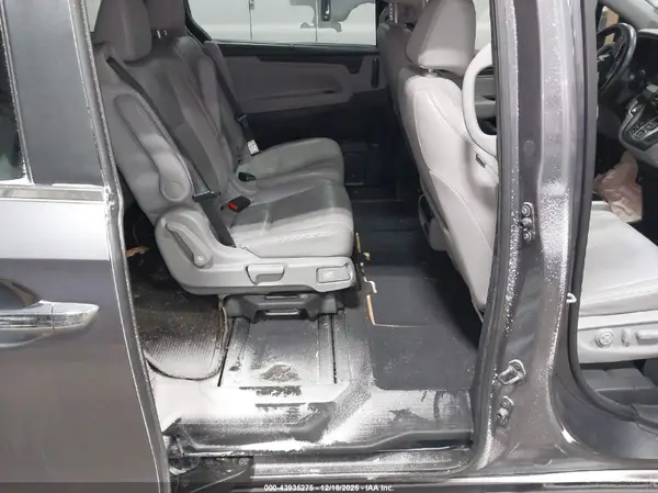 5FNRL6H72NB023808 2022 HONDA ODYSSEY - Image 8