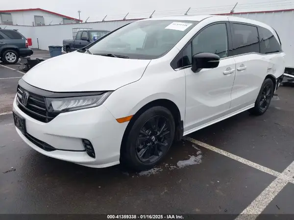 5FNRL6H72PB006834 2023 HONDA ODYSSEY - Image 2