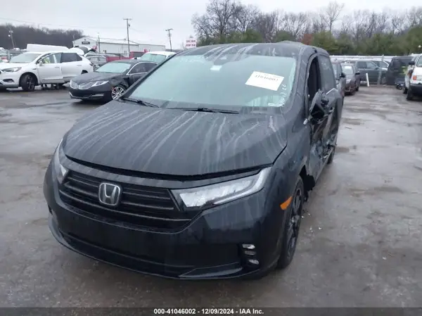 5FNRL6H72PB067438 2023 HONDA ODYSSEY - Image 2