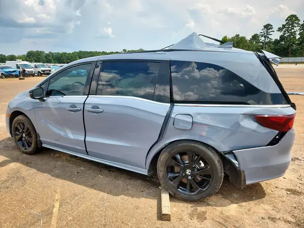 5FNRL6H72RB056507 2024 HONDA ODYSSEY - Image 2