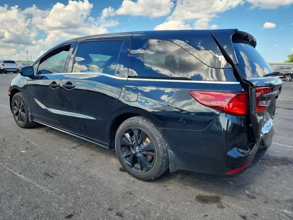 5FNRL6H72RB070911 2024 HONDA ODYSSEY - Image 2