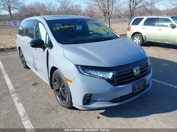 5FNRL6H72RB074666 2024 HONDA ODYSSEY - Image 1