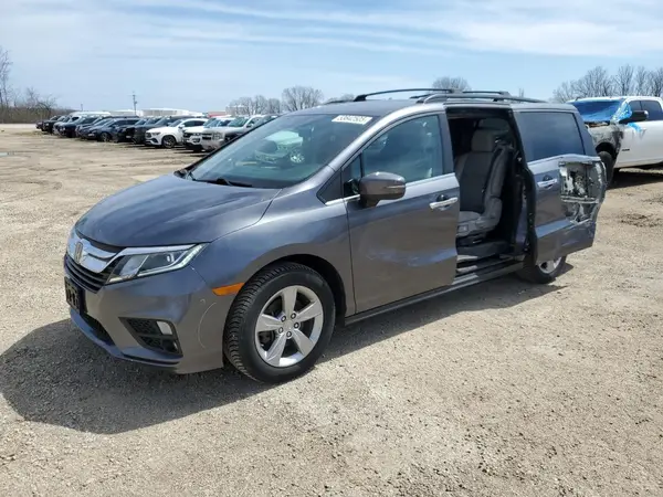 5FNRL6H73JB005389 2018 HONDA ODYSSEY - Image 1