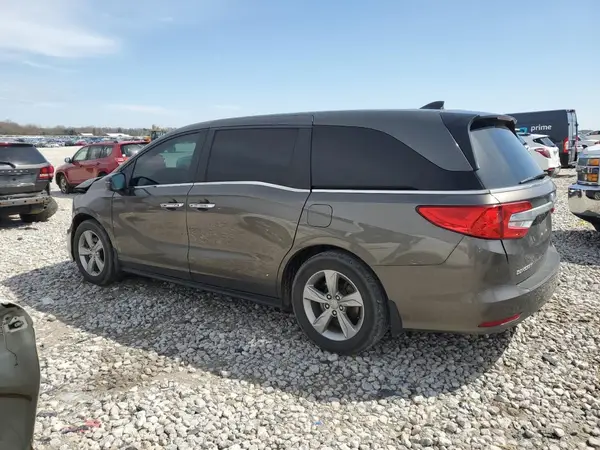 5FNRL6H73JB008356 2018 HONDA ODYSSEY - Image 2