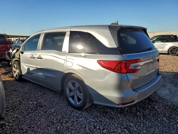 5FNRL6H73JB018787 2018 HONDA ODYSSEY - Image 2
