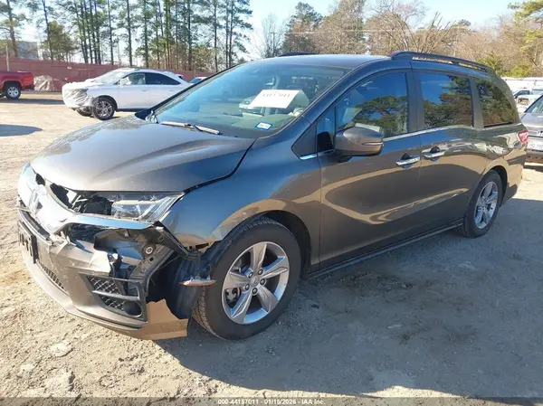 5FNRL6H73JB026212 2018 HONDA ODYSSEY - Image 2