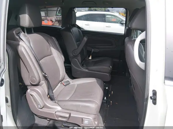 5FNRL6H73JB029188 2018 HONDA ODYSSEY - Image 8