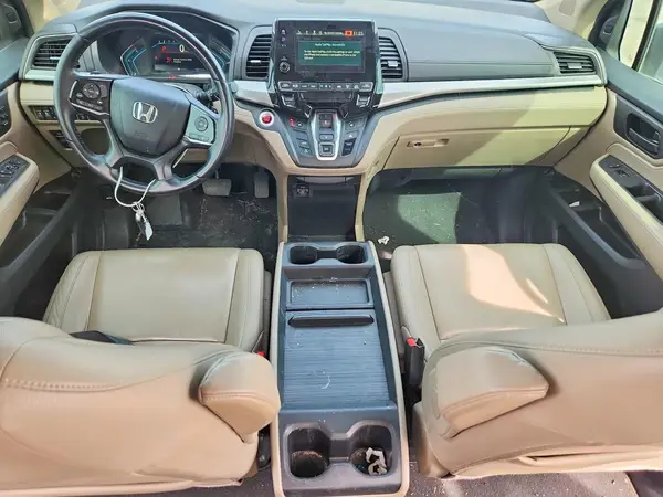 5FNRL6H73JB034391 2018 HONDA ODYSSEY - Image 8