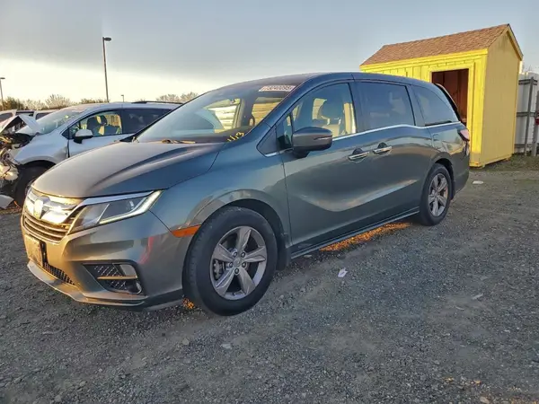 5FNRL6H73JB034438 2018 HONDA ODYSSEY - Image 1