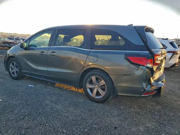 5FNRL6H73JB034438 2018 HONDA ODYSSEY - Image 2