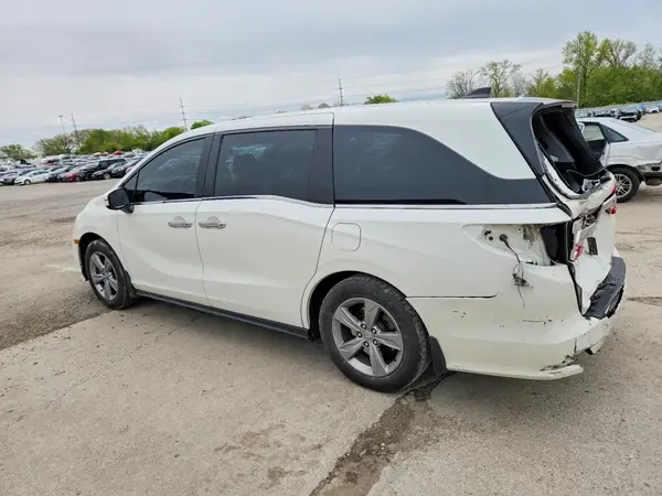 5FNRL6H73JB035007 2018 HONDA ODYSSEY - Image 2
