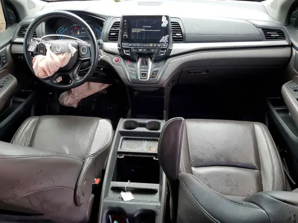 5FNRL6H73JB036710 2018 HONDA ODYSSEY - Image 8