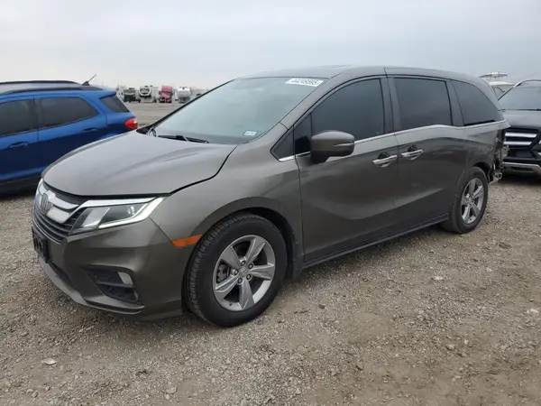 5FNRL6H73JB042006 2018 HONDA ODYSSEY - Image 1