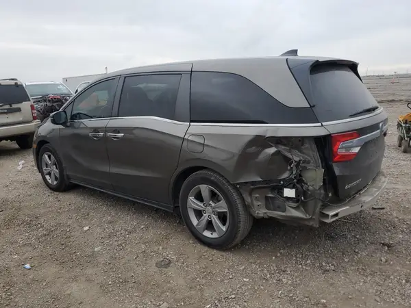5FNRL6H73JB042006 2018 HONDA ODYSSEY - Image 2