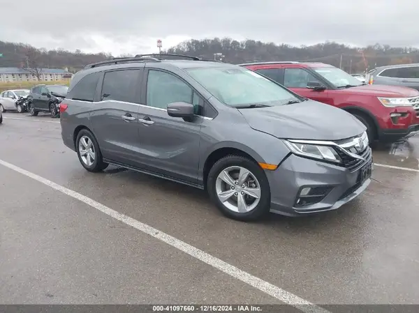 5FNRL6H73JB042796 2018 HONDA ODYSSEY - Image 1
