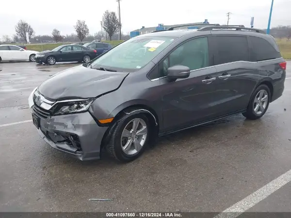 5FNRL6H73JB042796 2018 HONDA ODYSSEY - Image 2