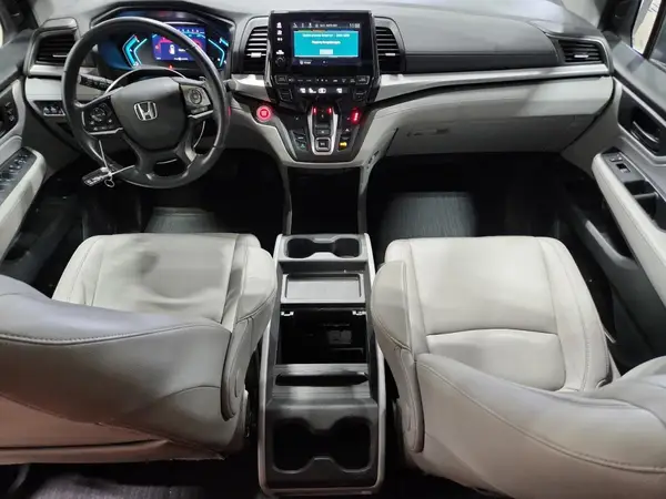 5FNRL6H73JB051336 2018 HONDA ODYSSEY - Image 8