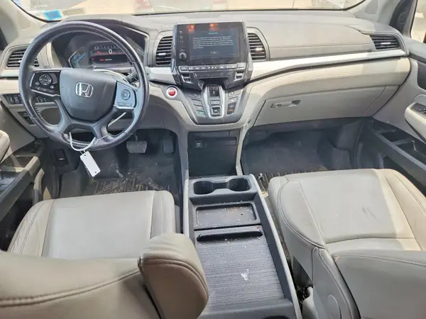 5FNRL6H73JB051501 2018 HONDA ODYSSEY - Image 8