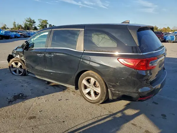 5FNRL6H73JB052440 2018 HONDA ODYSSEY - Image 2