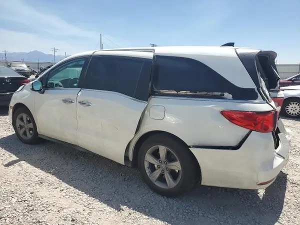 5FNRL6H73JB053930 2018 HONDA ODYSSEY - Image 2