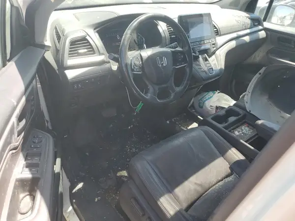 5FNRL6H73JB053930 2018 HONDA ODYSSEY - Image 8