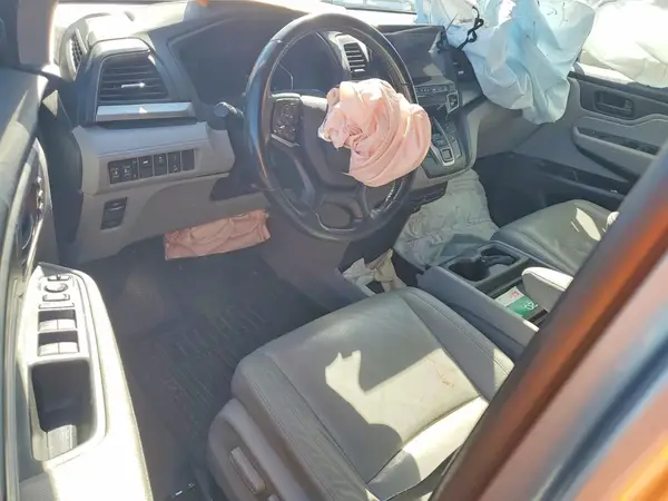 5FNRL6H73JB059176 2018 HONDA ODYSSEY - Image 8