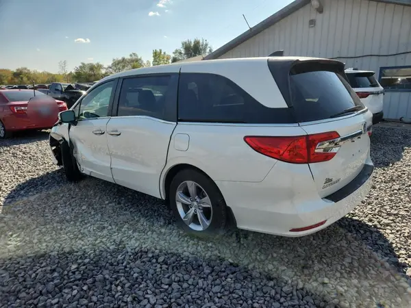 5FNRL6H73JB062871 2018 HONDA ODYSSEY - Image 2