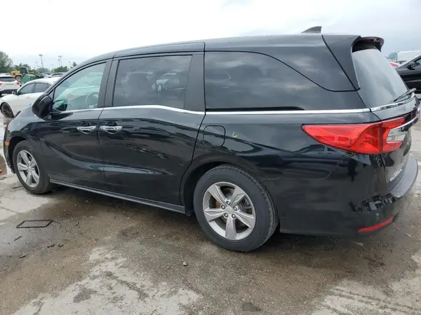 5FNRL6H73JB069805 2018 HONDA ODYSSEY - Image 2