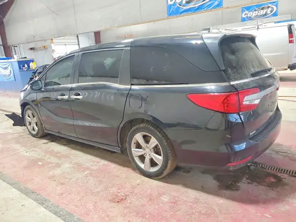 5FNRL6H73JB073627 2018 HONDA ODYSSEY - Image 2