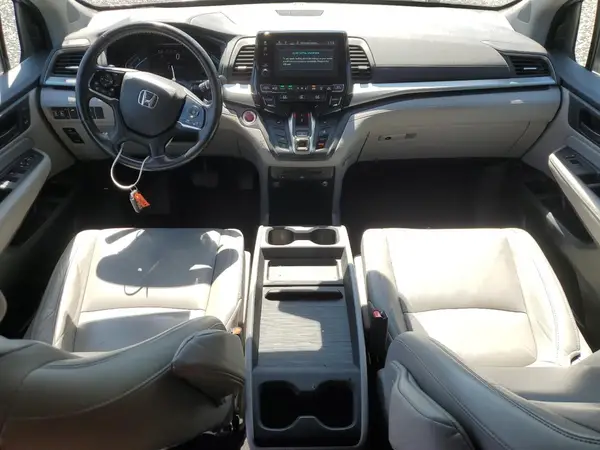 5FNRL6H73JB075359 2018 HONDA ODYSSEY - Image 8