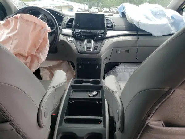 5FNRL6H73JB088015 2018 HONDA ODYSSEY - Image 8