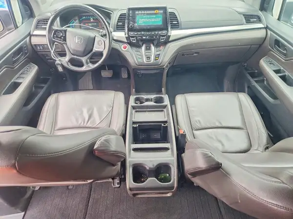 5FNRL6H73JB097717 2018 HONDA ODYSSEY - Image 8