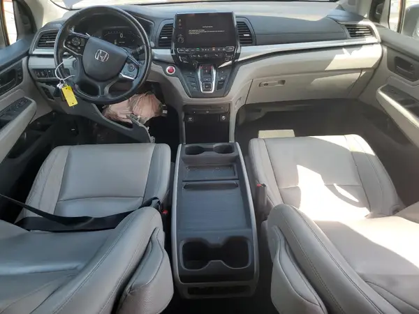 5FNRL6H73JB104326 2018 HONDA ODYSSEY - Image 8