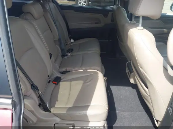 5FNRL6H73KB050592 2019 HONDA ODYSSEY - Image 8
