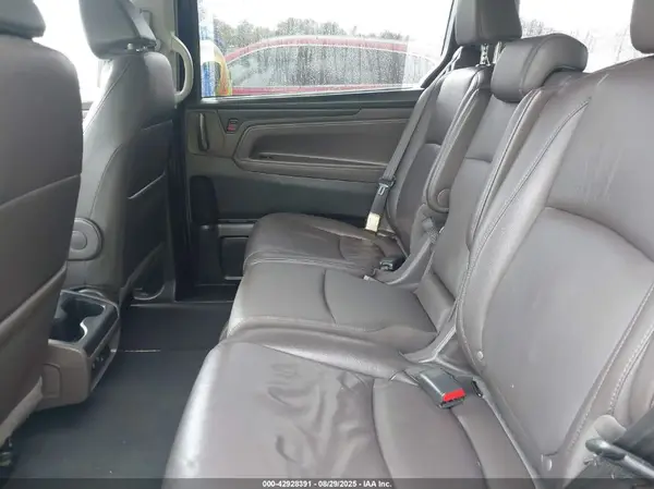 5FNRL6H73KB065240 2019 HONDA ODYSSEY - Image 8