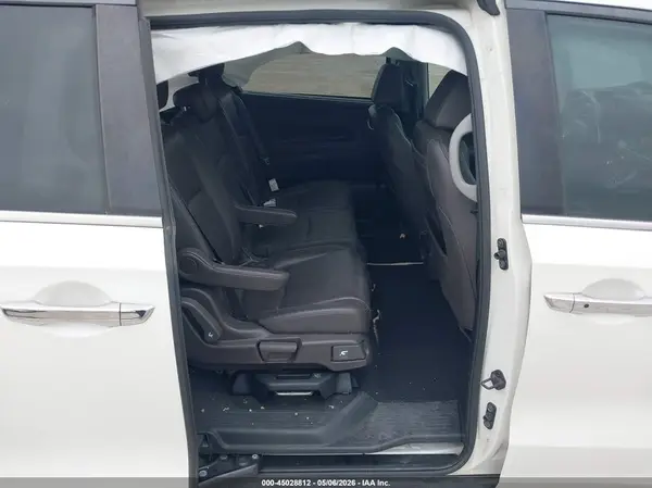 5FNRL6H73KB081115 2019 HONDA ODYSSEY - Image 8