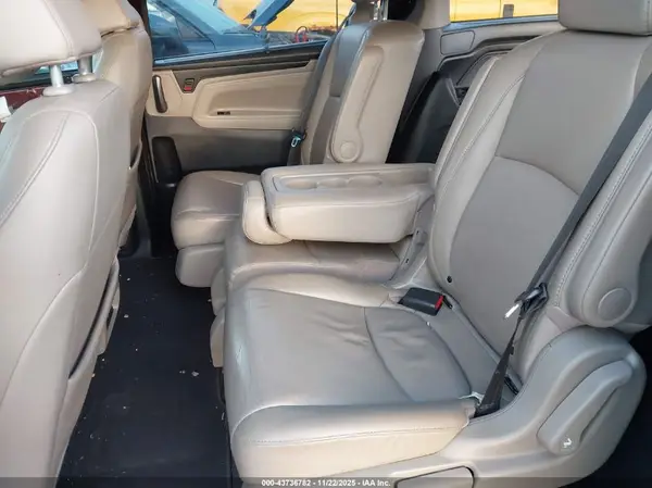 5FNRL6H73KB084497 2019 HONDA ODYSSEY - Image 8