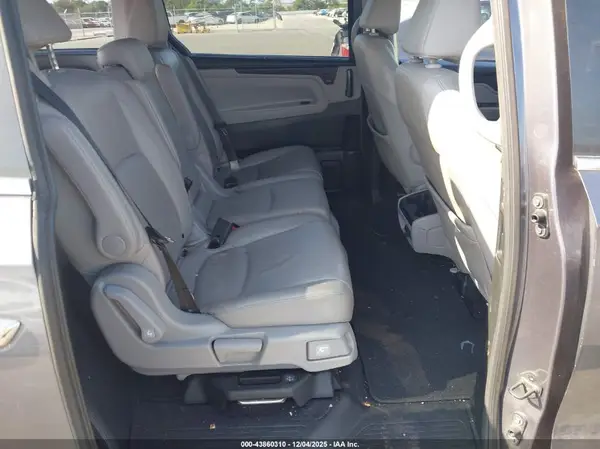 5FNRL6H73KB106157 2019 HONDA ODYSSEY - Image 8